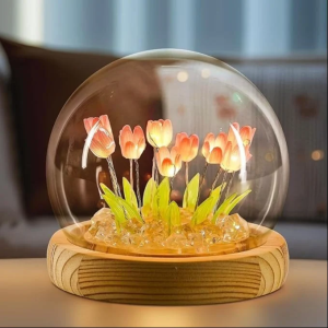 DIY Cube Tulip Lamp